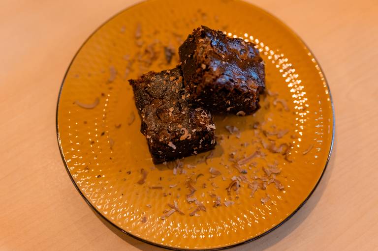 BROWNIE