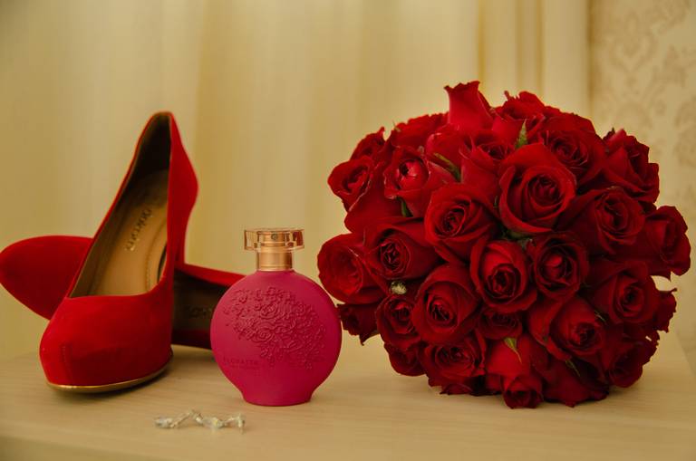 Zemar Fotografia - Detalhe do buque da noiva com acessórios