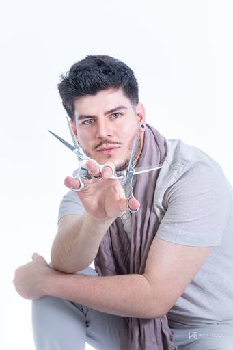 Hair Stylist - Jhef Aguilera - Foto em Studio