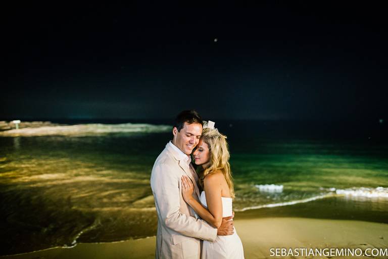 FOTOGRAFO DE CASAMENTO BUZIOS, COM FOTOS NA PRAIA 