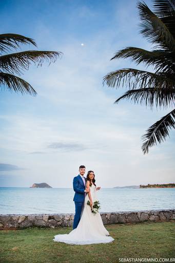 FOTOGRAFO DE CASAMENTO BUZIOS, COM FOTOS NA PRAIA 