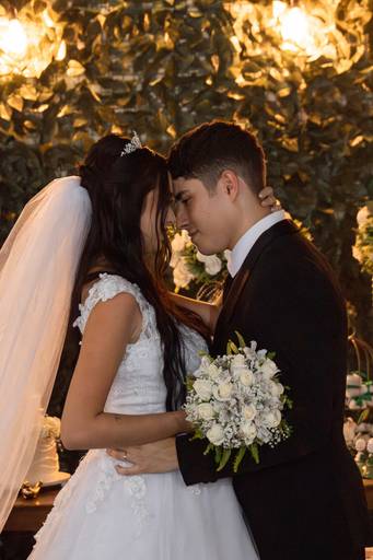 casal jovem - queimados