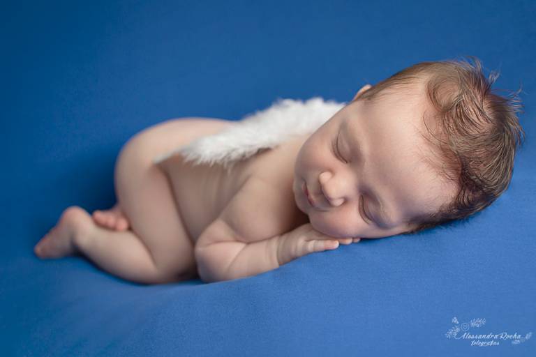 estúdio nos primeiros dias de nascimento do Bruno. Nosso estúdio é especializado em ensaios de recém nascido. Esses momentos devem ser registrados com muito amor e carinho e segurança sempre. 