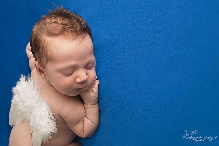estúdio nos primeiros dias de nascimento do Bruno. Nosso estúdio é especializado em ensaios de recém nascido. Esses momentos devem ser registrados com muito amor e carinho e segurança sempre. 
