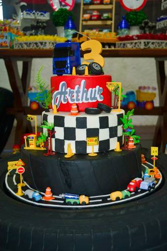 Aniversário Caminhão