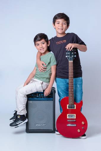 fotografo - debutante - 15 anos - arapongas  - paraná -ensaio em familia fotografo em maua da serra e vale do ivai - apucarana - marilandia do sul - faxinal - casamento - ensaio feminino - aniversário - festa infantil - aniversario - gestante