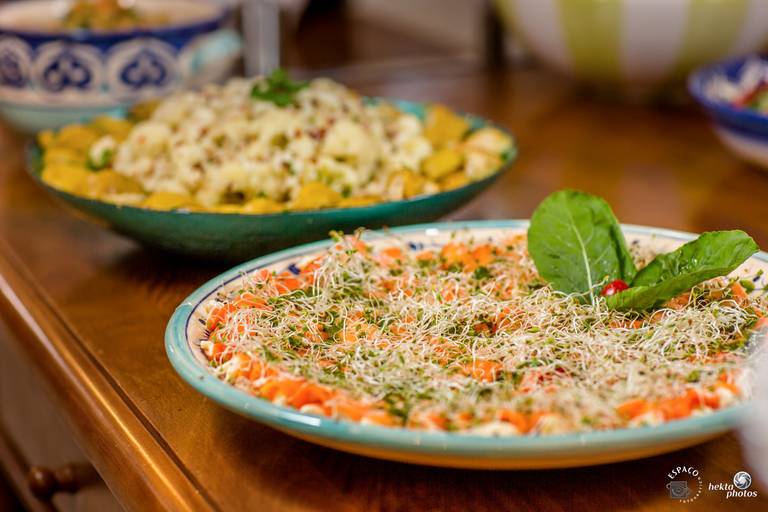 Salada de salmao - foto: helio junior espaco fotografico gastronomia gastronomy photography goiania brasil