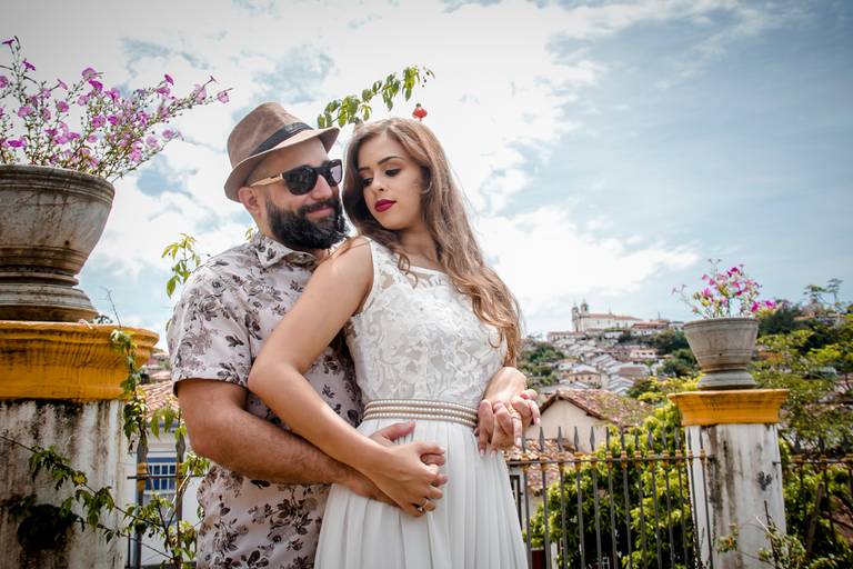 Noivos Júlia e Juliam ensaio pré wedding em ouro preto minas, gerais, Igreja nossa senhora da conceição, Bairro Antônio Dias