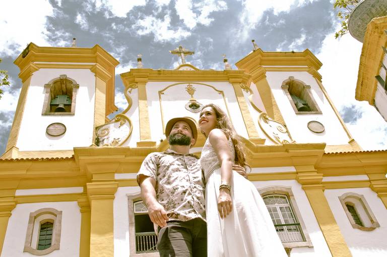 Noivos Júlia e Juliam ensaio pré wedding em ouro preto minas, Bairro Antônio Dias gerais, Igreja nossa senhora da conceição