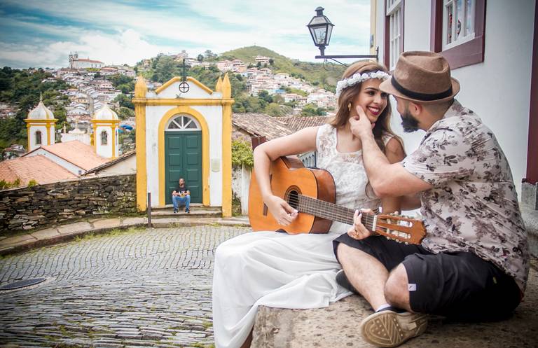 Noivos Júlia e Juliam ensaio pré wedding em ouro preto minas ,gerais, Igreja nossa senhora da conceição, Bairro Antônio Dias