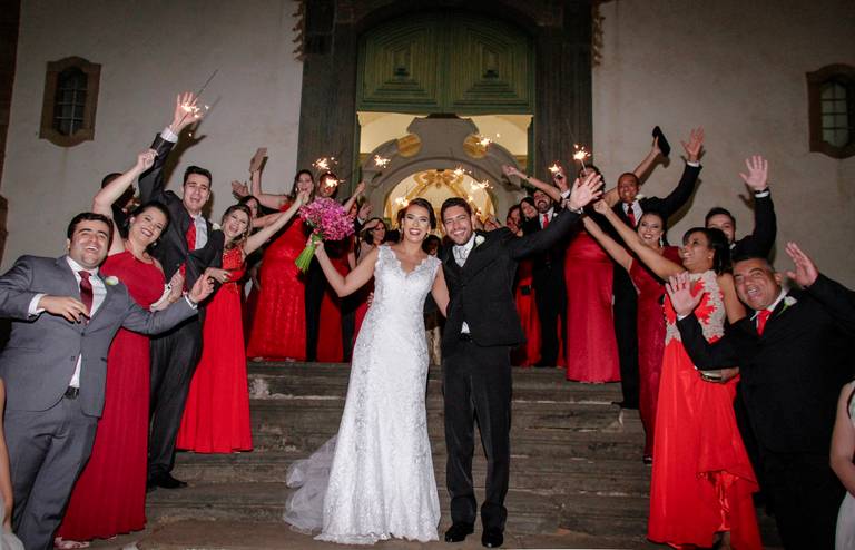 Casamento de Karina e Allan, Igreja do Carmo em Mariana, minas gerais,  Saida de igreja