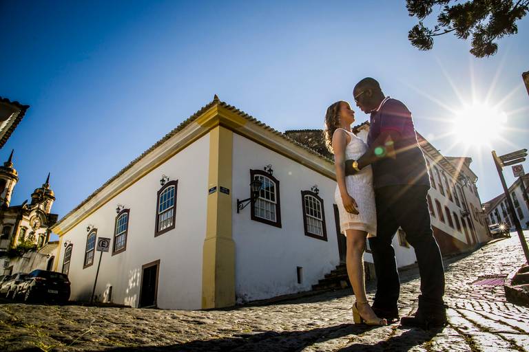 Pré-Wedding, pré-Casamento dos Noivos Camila e Roberto na cidade de ouro preto minas gerais, bairro antônio dias ouro preto