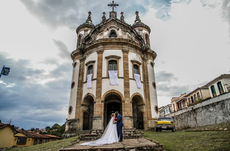 pós casamento dos Noivos camila e roberto igreja do rosário centro de ouro preto