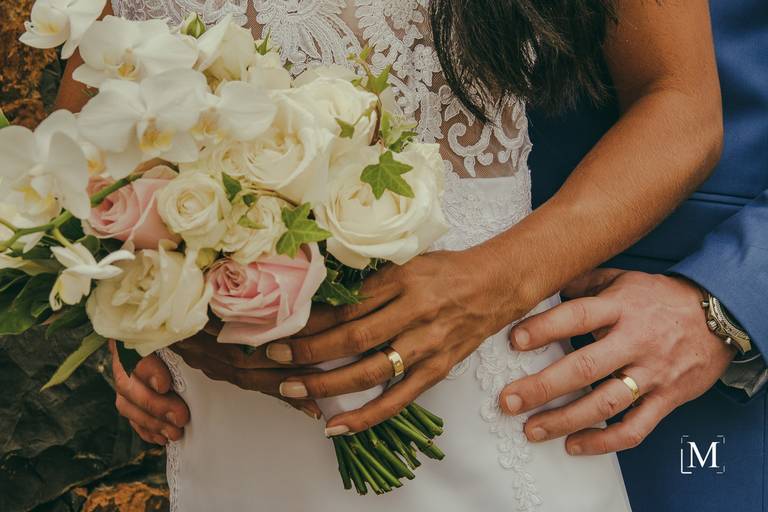 Detalhe do buquê da noiva Gabrielle Rio do Rastro Eco Resort Noivos no Topo do Rio do Rastro Eco Resort Elopement nas Nuvens InComum Eventos