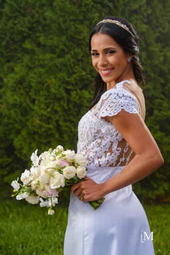 Gabrielle noiva Elopement nas Nuvens Noivos no Topo do Rio do Rastro Eco Resort Elopement nas Nuvens InComum Eventos