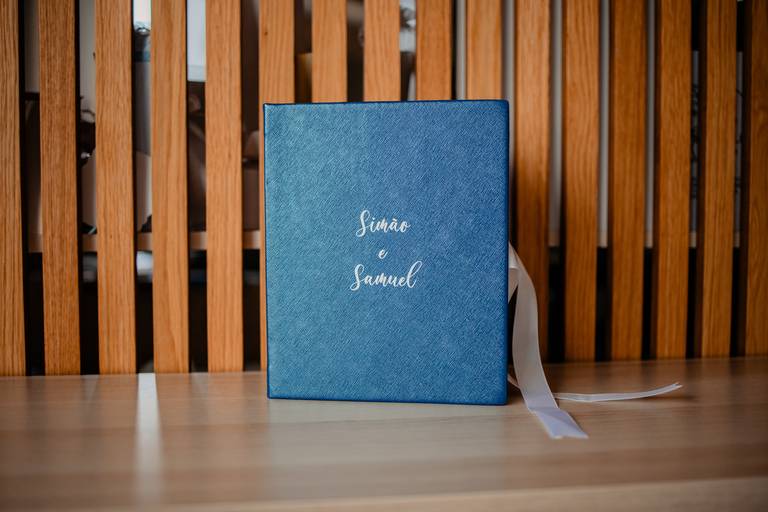 Capa para fotos 15x20 com gravação em uv branco