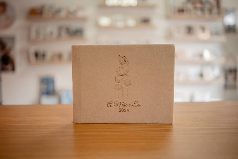 Álbum 15x20 com gravação a laser