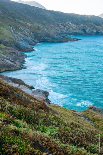 inicio da manhã na Praia Brava em Arraial do Cabo - RJ