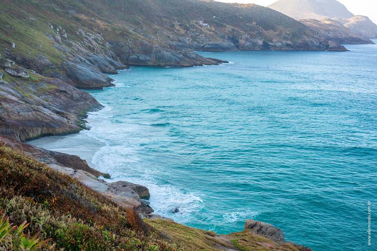inicio da manhã na Praia Brava em Arraial do Cabo - RJ