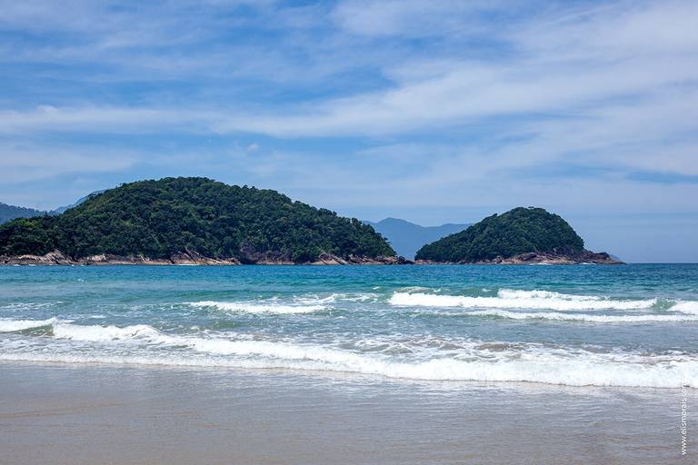Praia do Cachadaço, lado esquerdo. Trindade - Município de Paraty - RJ
