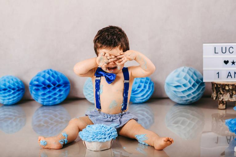 fotografia de criança, fotos de crianças, smash the cake, fotografia de smash the cake vila do conde, fotografa de crianças vila do conde, fotografa de crianças povoa de varzim, fotografia de bebes, meu tudo fotografia, crianças as comer o bolo