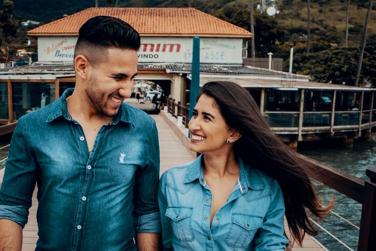 Foto Casal pré wedding Ilhabela ensaio pré wedding fotógrafo de casamentos em sao paulo ensaio pré wedding são sebastião pré wedding Ilhabela http://www.4ksf.com/portfolio/pre-wedding/226127-ensaio-pre-wedding-ilhabela-fotografodecasamentossaopaulo