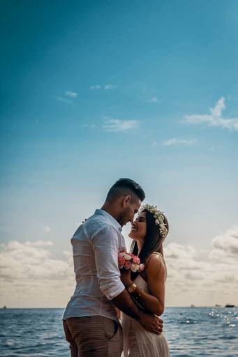 Foto Casal pré wedding Ilhabela ensaio pré wedding fotógrafo de casamentos em sao paulo ensaio pré wedding são sebastião pré wedding Ilhabela http://www.4ksf.com/portfolio/pre-wedding/226127-ensaio-pre-wedding-ilhabela-fotografodecasamentossaopaulo