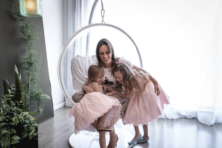 Ana Caro, Yasmim e Sarah