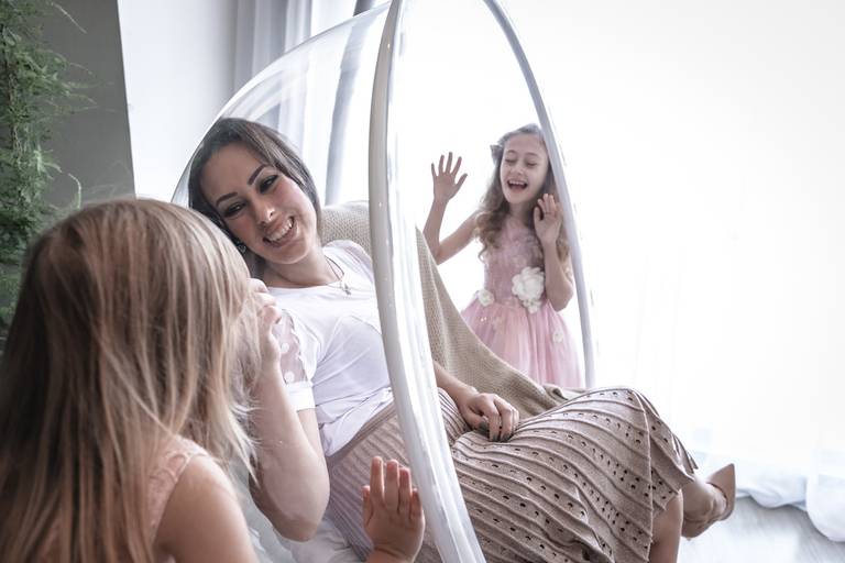 Ana Caro, Yasmim e Sarah