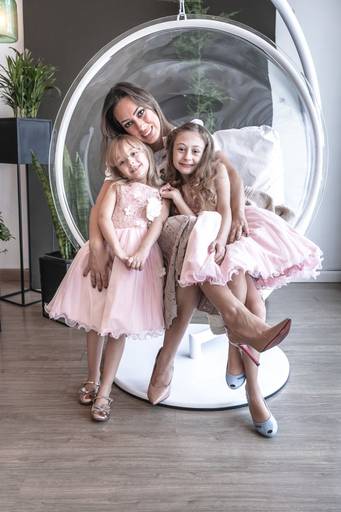 Ana Caro, Yasmim e Sarah