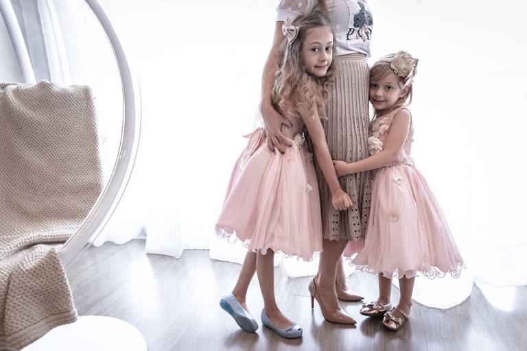 Ana Caro, Yasmim e Sarah