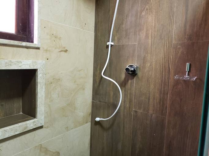 Reforma residencial
reforma total do banheiro com troca de louças metais piso, revestimento, forro tabicado, iluminação e nicho no box.
Vl Ré  - São Paulo SP