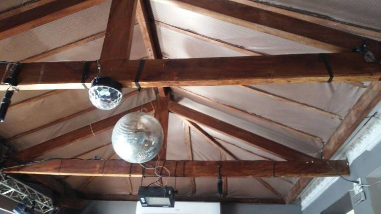 Instalação de forro em madeira tratada.
Higienópolis SP