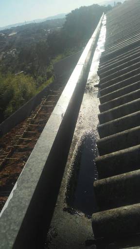 Manutenção em cobertura Industrial
Instalação de calha
Guarulhos SP
