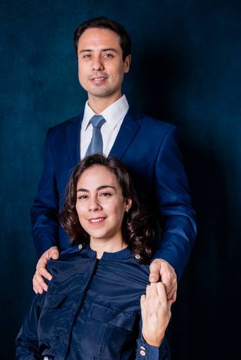 Fotografia RJ - Ensaio fotográfico profissional para mídias sociais, site e Instagram. Retratos dos médicos e fotografia consultório médico de cirurgia plástica na Barra da Tijuca. Fotos da fotógrafa Jaque Salles fotografia.