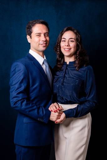 Fotografia RJ - Ensaio fotográfico profissional para mídias sociais, site e Instagram. Retratos dos médicos e fotografia consultório médico de cirurgia plástica na Barra da Tijuca. Fotos da fotógrafa Jaque Salles fotografia.