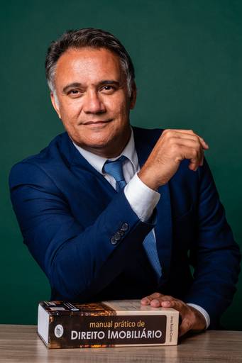 Fotografia RJ. Ensaio fotográfico profissional, retratos para mídias sociais, LinkedIn,  site e Instagram. Imagens da fotógrafa Jaque Salles.