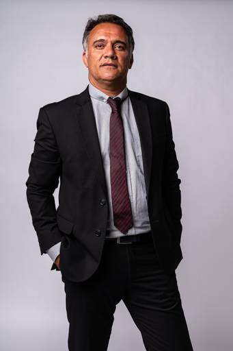 Fotografia RJ. Ensaio fotográfico profissional, retratos para mídias sociais, LinkedIn,  site e Instagram. Imagens da fotógrafa Jaque Salles.