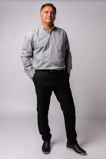 Fotografia RJ. Ensaio fotográfico profissional, retratos para mídias sociais, LinkedIn,  site e Instagram. Imagens da fotógrafa Jaque Salles.