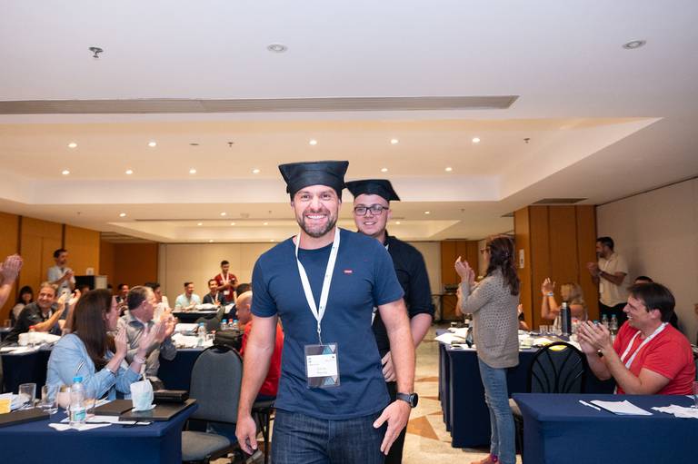 Fotografia de evento corporativo Wezen no Rio de Janeiro. Congresso no Hotel Windsor da Barra da Tijuca. Fotos corporativas de Jaque Salles Fotografia.