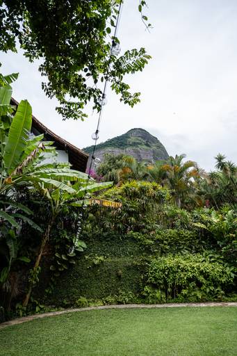 Fotografia de imóveis Airbnb Casa 10. Casa para temporada na Praia da Joatinga, Barra da Tijuca RJ. Imagens da fotógrafa Jaque Salles.