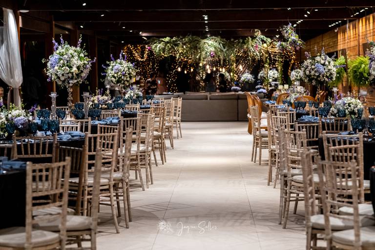 Fotografia de ambiente no espaço Lajedo 3 em Vargem Pequena Rio de Janeiro RJ festa de 15 anos por Jaque Salles Fotografia