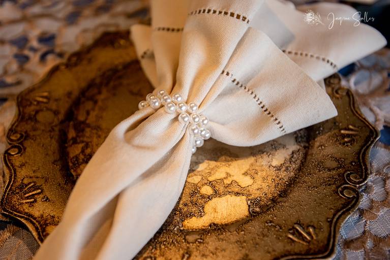 Fotografia de Ambiente e Decoração. Casamento de Dia, Decoração Floral no Lajedo - RJ. Fotografia da Fotógrafa de Casamento, Eventos e Família -Jaque Salles