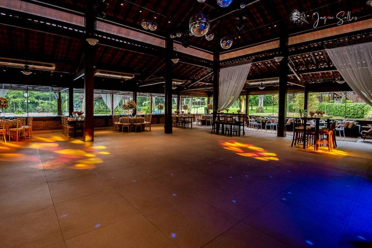 Fotografia de Ambiente e Decoração. Casamento de Dia, Decoração Floral no Lajedo - RJ. Fotografia da Fotógrafa de Casamento, Eventos e Família -Jaque Salles