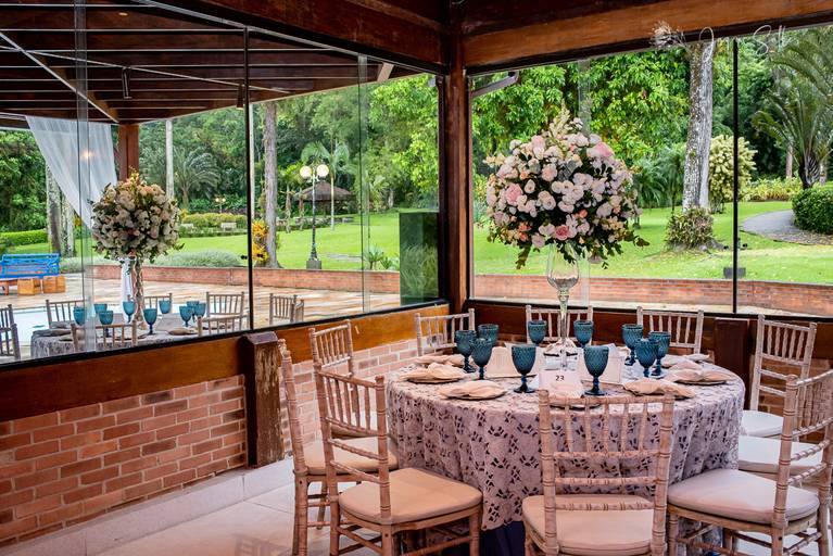 Fotografia de Ambiente e Decoração. Casamento de Dia, Decoração Floral no Lajedo - RJ. Fotografia da Fotógrafa de Casamento, Eventos e Família -Jaque Salles