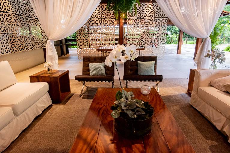 Fotografia de Ambiente e Decoração. Casamento de Dia, Decoração Floral no Lajedo - RJ. Fotografia da Fotógrafa de Casamento, Eventos e Família -Jaque Salles