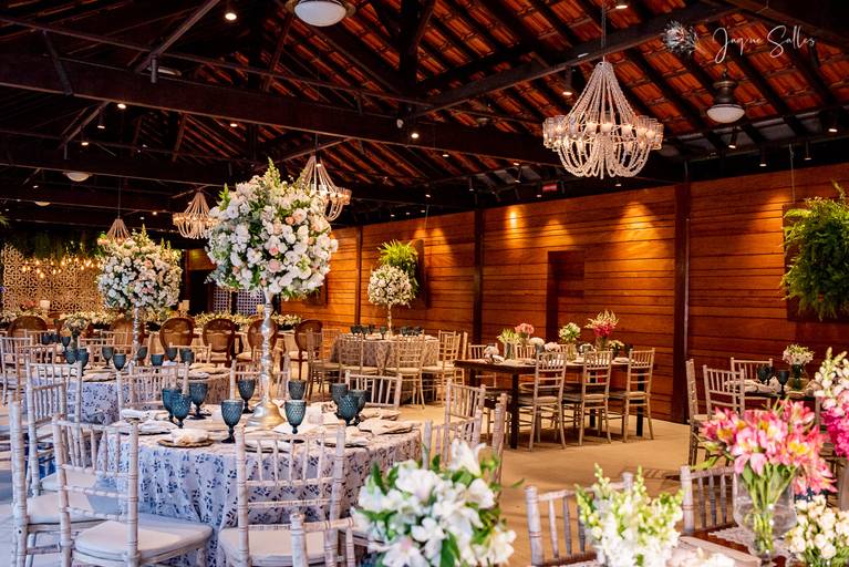 Fotografia de Ambiente e Decoração. Casamento de Dia, Decoração Floral no Lajedo - RJ. Fotografia da Fotógrafa de Casamento, Eventos e Família -Jaque Salles