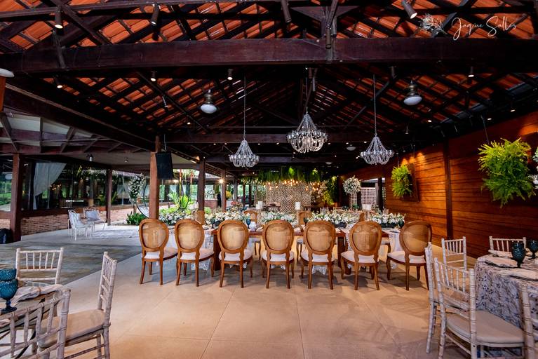 Fotografia de Ambiente e Decoração. Casamento de Dia, Decoração Floral no Lajedo - RJ. Fotografia da Fotógrafa de Casamento, Eventos e Família -Jaque Salles