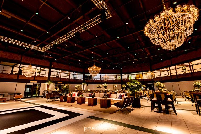 Festa de formatura e colação de grau no Lajedo - RJ 
Fotografia de Jaque Salles www.jaquesalles.com