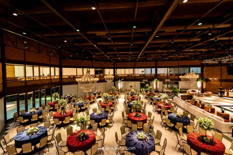 Festa de formatura e colação de grau no Lajedo - RJ 
Fotografia de Jaque Salles www.jaquesalles.com